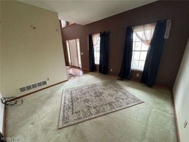 1965 Augusta Drive SE, Massillon, OH 44646