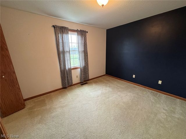 1965 Augusta Drive SE, Massillon, OH 44646