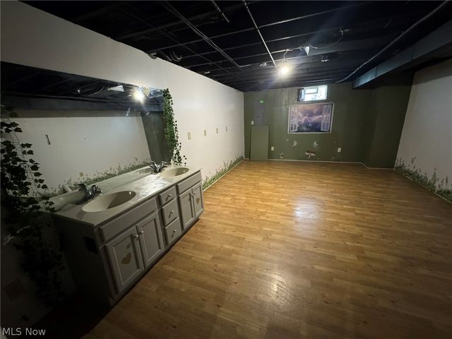 1965 Augusta Drive SE, Massillon, OH 44646