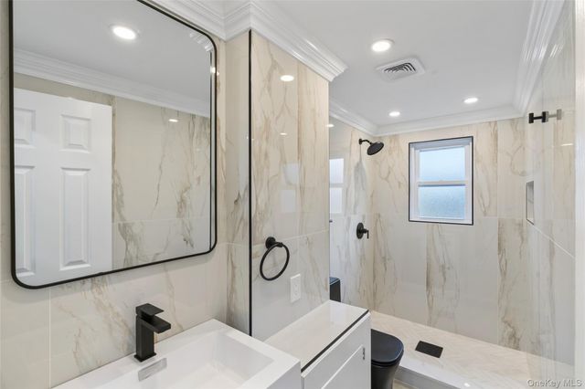 254 Charles Avenue, Staten Island, NY 10302