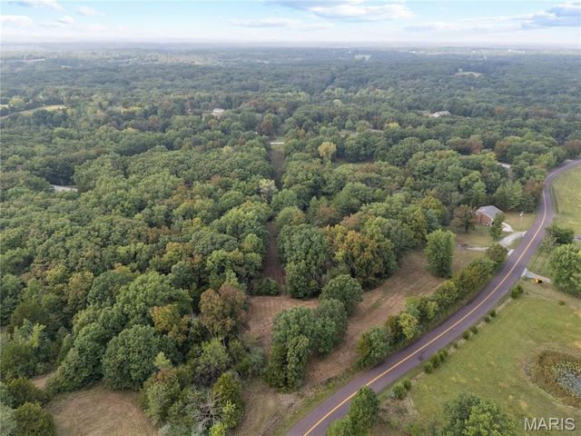 14901 N Old Number 7, Columbia, MO 65202