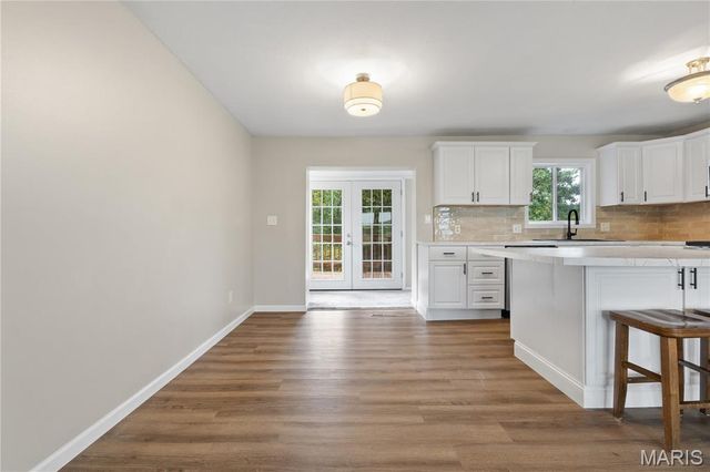 14901 N Old Number 7, Columbia, MO 65202