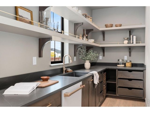155 Boxwood Dr, Windsor, CO 80550