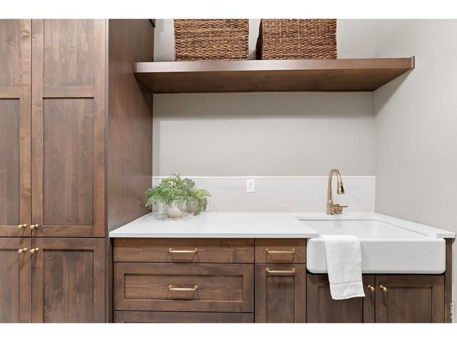 155 Boxwood Dr, Windsor, CO 80550