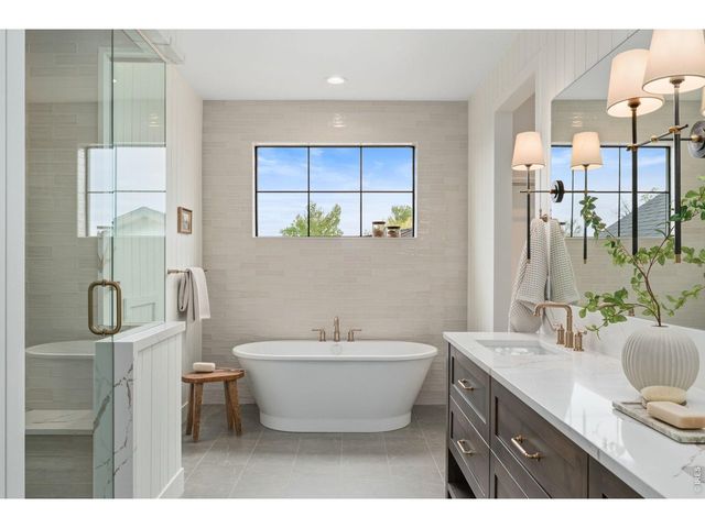 155 Boxwood Dr, Windsor, CO 80550