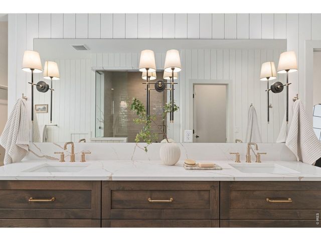 155 Boxwood Dr, Windsor, CO 80550