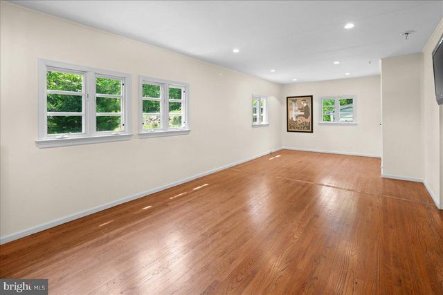 1330 GREAT RD, Princeton, NJ 08540