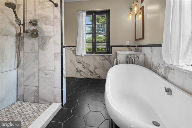 1330 GREAT RD, Princeton, NJ 08540