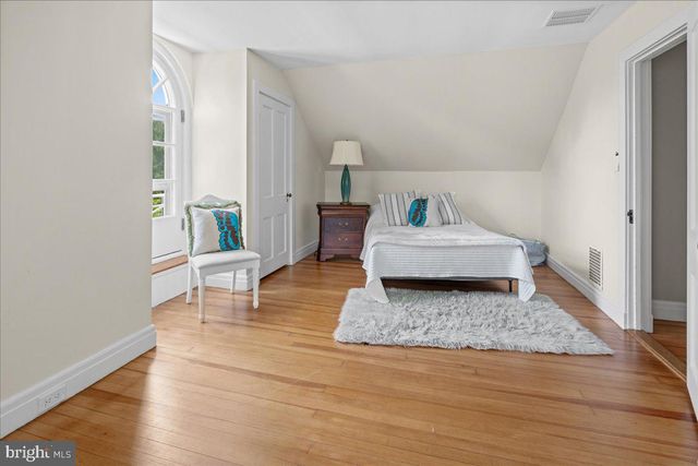 1330 GREAT RD, Princeton, NJ 08540