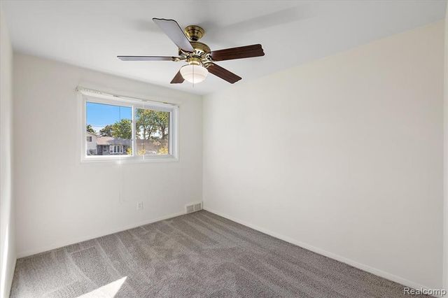 8628 Strom Drive, Sterling Heights, MI 48314