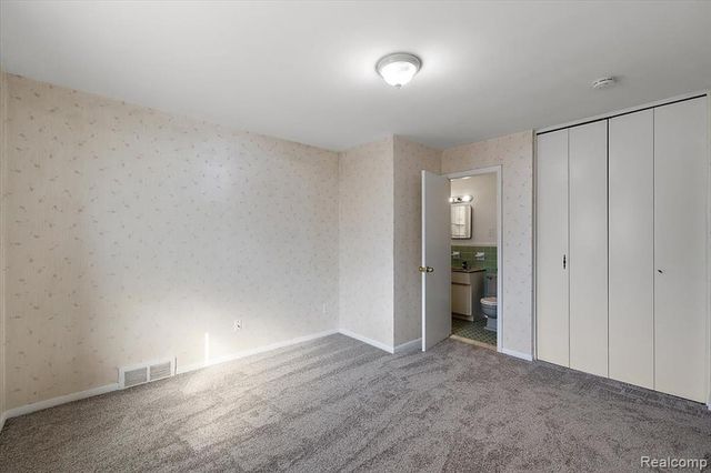 8628 Strom Drive, Sterling Heights, MI 48314