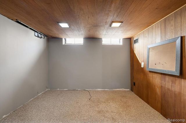 8628 Strom Drive, Sterling Heights, MI 48314