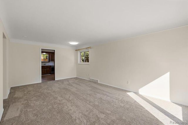 8628 Strom Drive, Sterling Heights, MI 48314