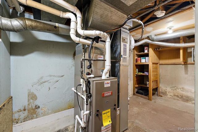 8628 Strom Drive, Sterling Heights, MI 48314