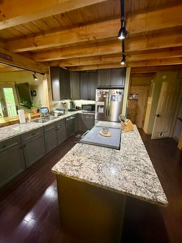 73 Kestrel Drive, Wellington, KY 40387