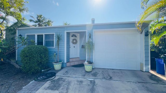 715 N PALMWAY, Lake Worth Beach, FL 33460