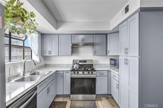15404 Jackson Street 9, Midway City, CA 92655