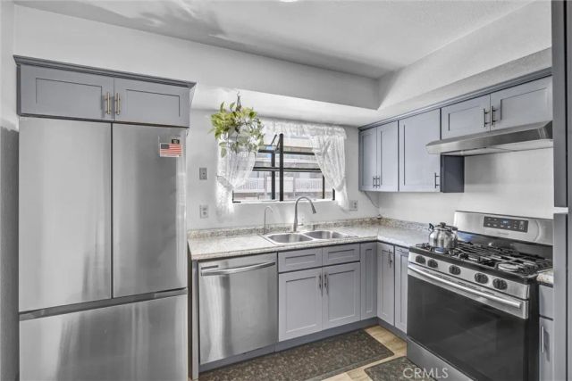 15404 Jackson Street 9, Midway City, CA 92655