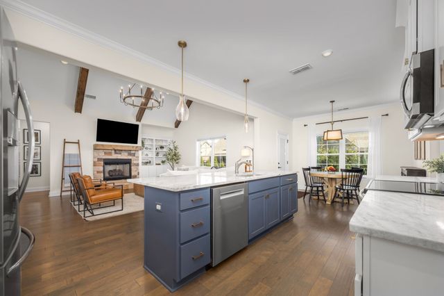 1018 Owen Layne Dr, Murfreesboro, TN 37129