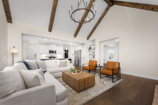 1018 Owen Layne Dr, Murfreesboro, TN 37129