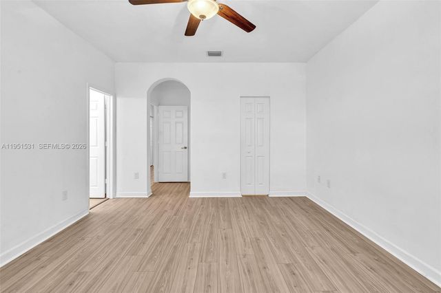 17161 SW 96th St, Miami, FL 33196