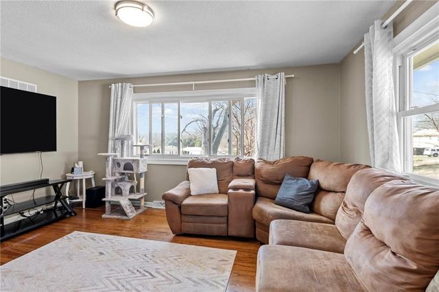 540 S 72nd Street, Kansas City, KS 66111