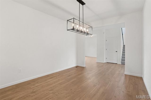 35 Bluestem Court, Lake St Louis, MO 63367