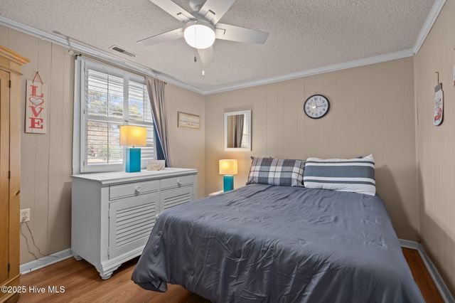 917 Davis Place, Morehead City, NC 28557