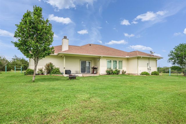 325 & 335 O'malley Road, Brenham, TX 77833