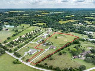 325 & 335 O'malley Road, Brenham, TX 77833