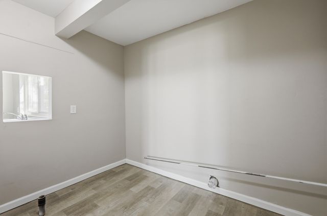 29177 Rosewood Street, Inkster City, MI 48141