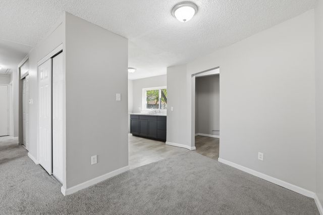 29177 Rosewood Street, Inkster City, MI 48141