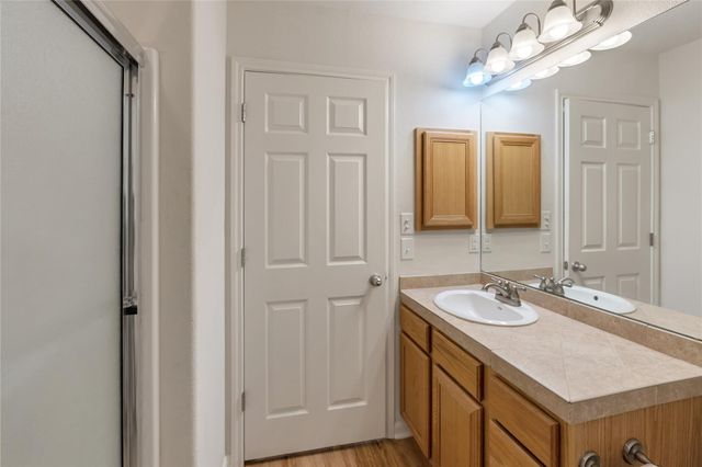1737 Scenic View DR, Canyon Lake, TX 78133