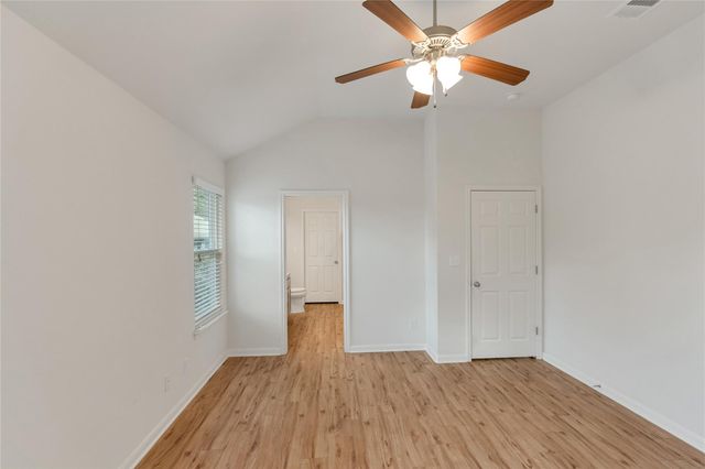 1737 Scenic View DR, Canyon Lake, TX 78133