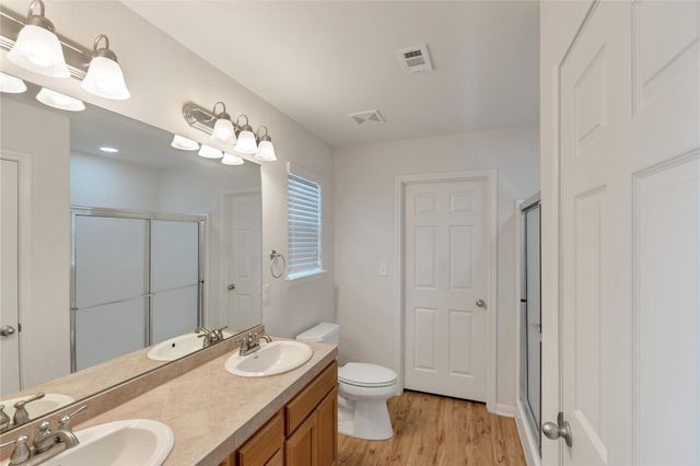 1737 Scenic View DR, Canyon Lake, TX 78133