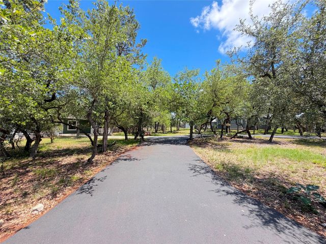 1737 Scenic View DR, Canyon Lake, TX 78133