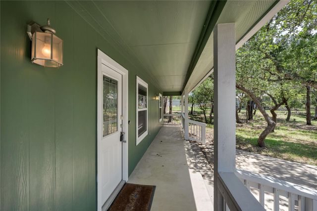 1737 Scenic View DR, Canyon Lake, TX 78133