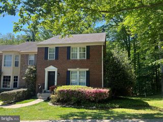 8943 PARK FOREST DR, Springfield, VA 22152