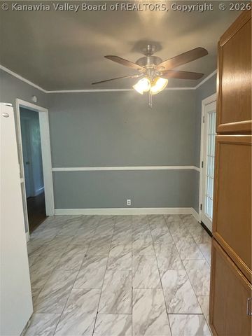 1100 Ledge Hill Drive, Charleston, WV 25387