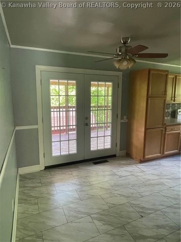 1100 Ledge Hill Drive, Charleston, WV 25387