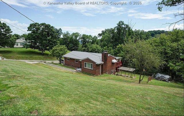 1100 Ledge Hill Drive, Charleston, WV 25387