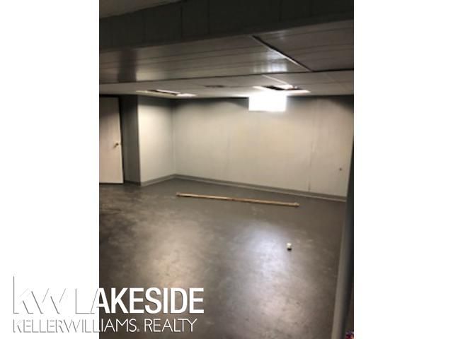 18601 Albion Street, Detroit, MI 48234