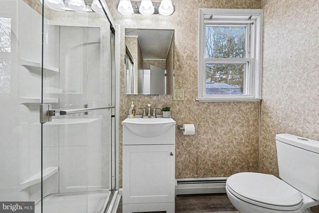 1412 FORD AVE, Harrisburg, PA 17109