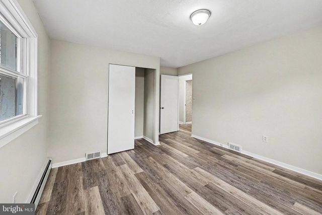 1412 FORD AVE, Harrisburg, PA 17109