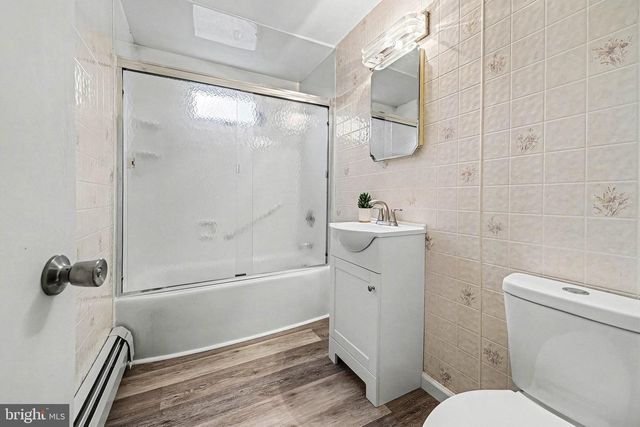 1412 FORD AVE, Harrisburg, PA 17109