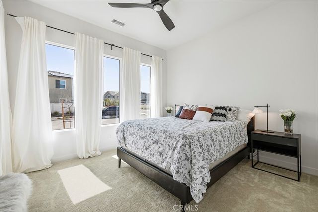 28631 Bloom, Saugus, CA 91350