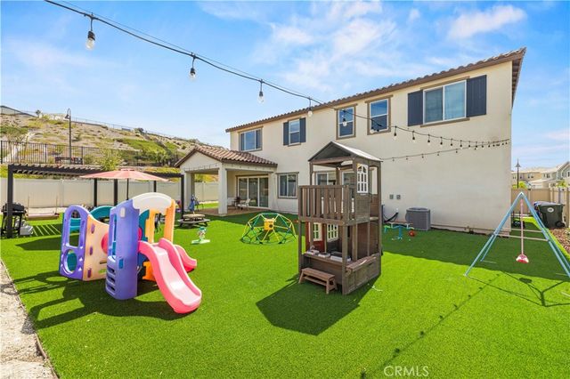 28631 Bloom, Saugus, CA 91350