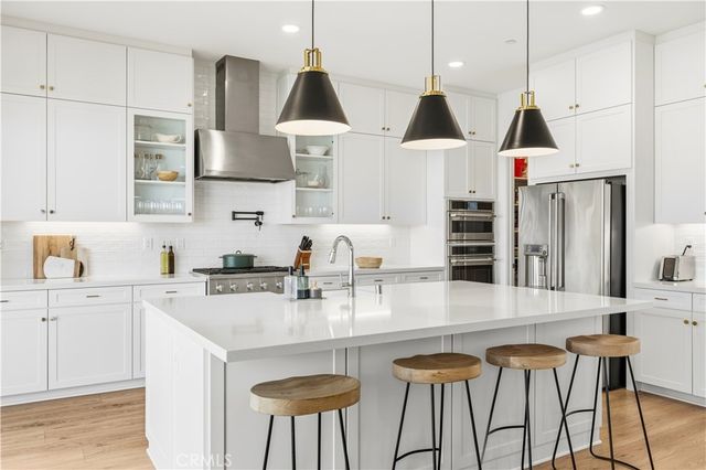 28631 Bloom, Saugus, CA 91350