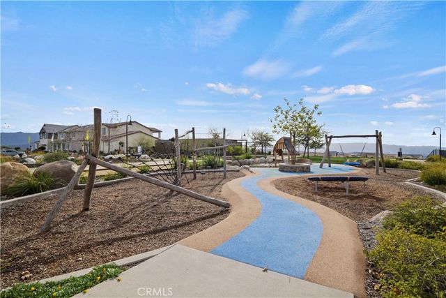 28631 Bloom, Saugus, CA 91350