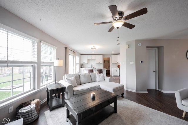 8419 S Shady Trail Drive, Pendleton, IN 46064